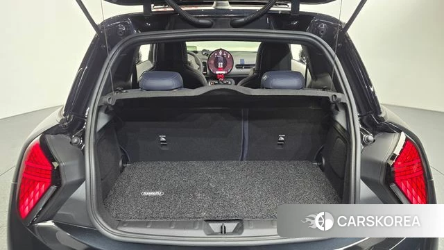 Mini Cooper S 4th Generation 2025 Черный из Кореи, фото 6