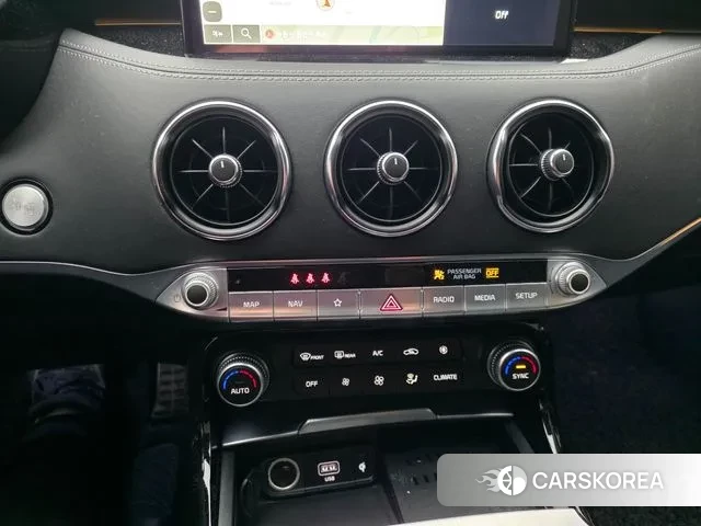 Kia Stinger Meister 2022 Белый из Кореи, фото 6