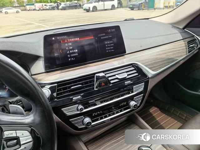 BMW 5 series 2019 Белый из Китая, фото 6
