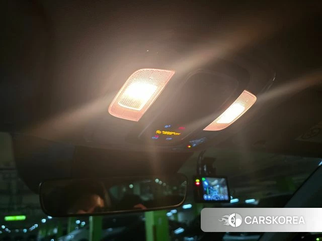 Hyundai The New Avante (CN7) 2023 Черный из Кореи, фото 6