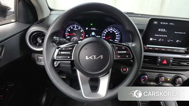 Kia The New K3 2nd generation 2023 Белый из Кореи, фото 6