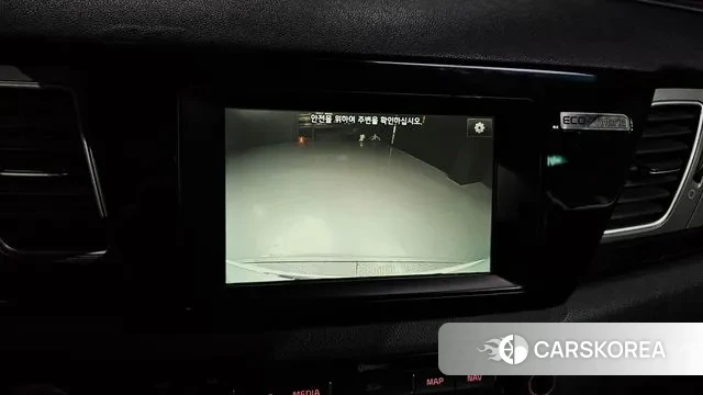 Kia Niro 2018 Белый из Кореи, фото 6