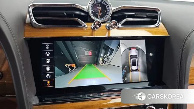 Bentley Bentayga 2022 Белый из Кореи, фото 6