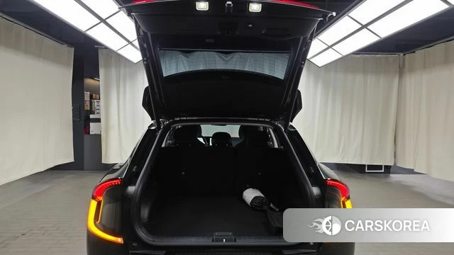 Kia EV6 2023 Темно-зеленый из Кореи, фото 6