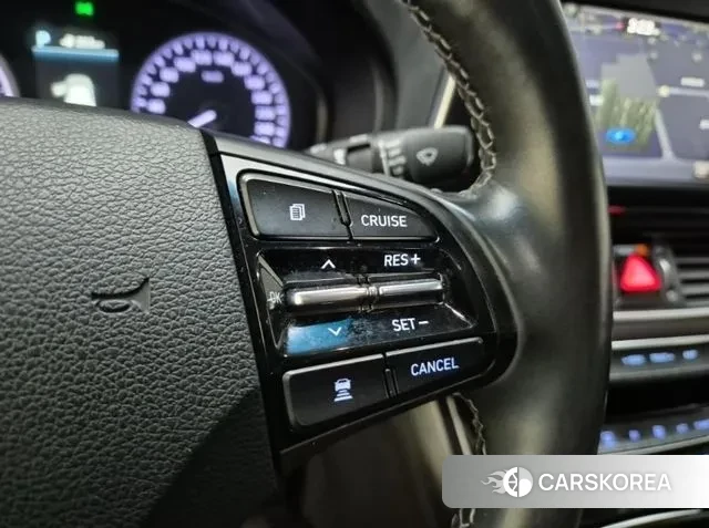 Hyundai Grandeur IG Hybrid 2018 Серебристо-серый из Кореи, фото 6