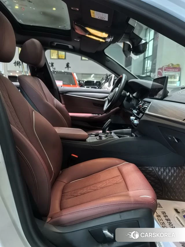 BMW 5 series PHEV 2021 Белый из Китая, фото 6