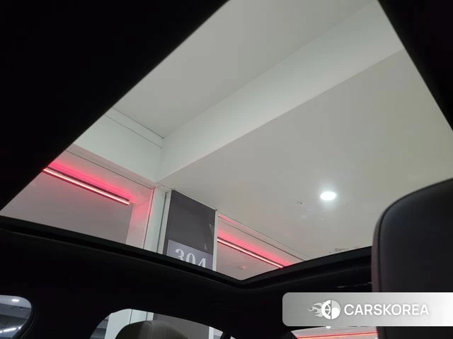 BMW 5 Series (G60) 2024 Черный из Кореи, фото 6
