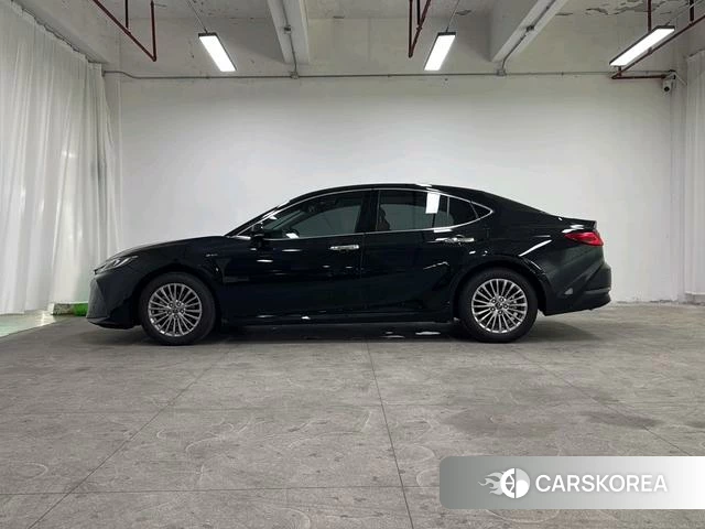 Toyota Camry 2025 Черный из Китая, фото 6