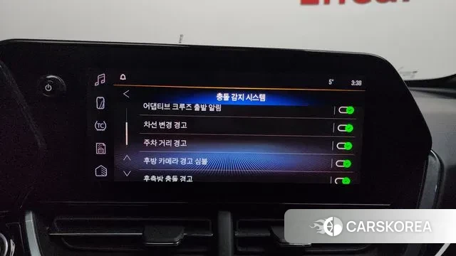 Chevrolet (GM Daewoo) Trax Crossover 2023 Черный из Кореи, фото 6