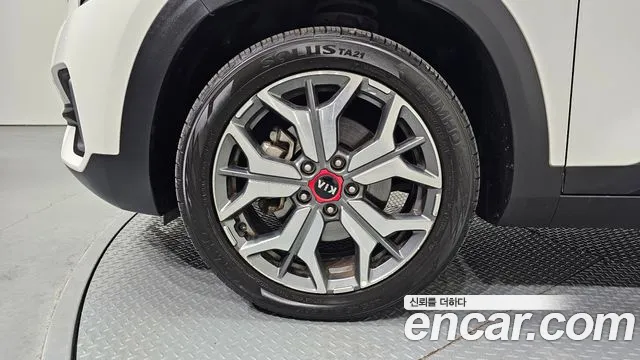 Kia Seltos id 2619928 из Кореи 6