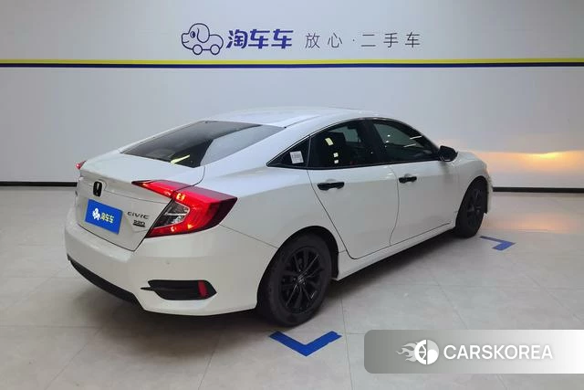 Honda Civic 2021 Белый из Китая, фото 6