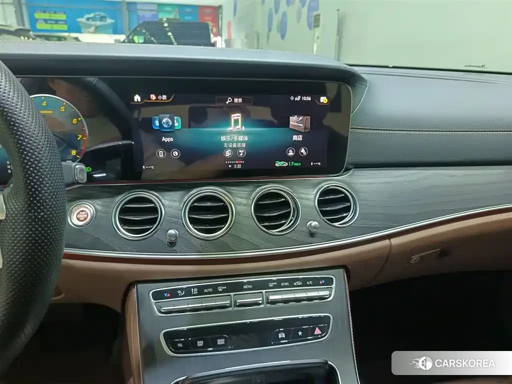 Mercedes-Benz E-Class 2023 Черный из Китая, фото 6