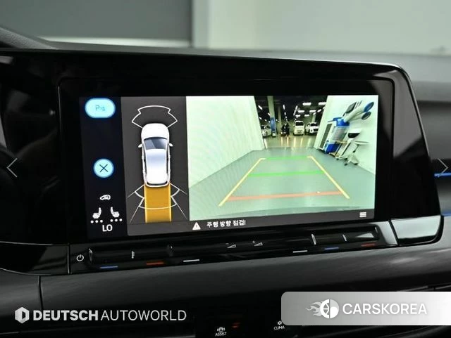 Volkswagen Golf 8th Generation 2023 Серебристо-серый из Кореи, фото 6