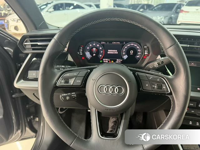 Audi A3 2023 Темно-серый из Китая, фото 6