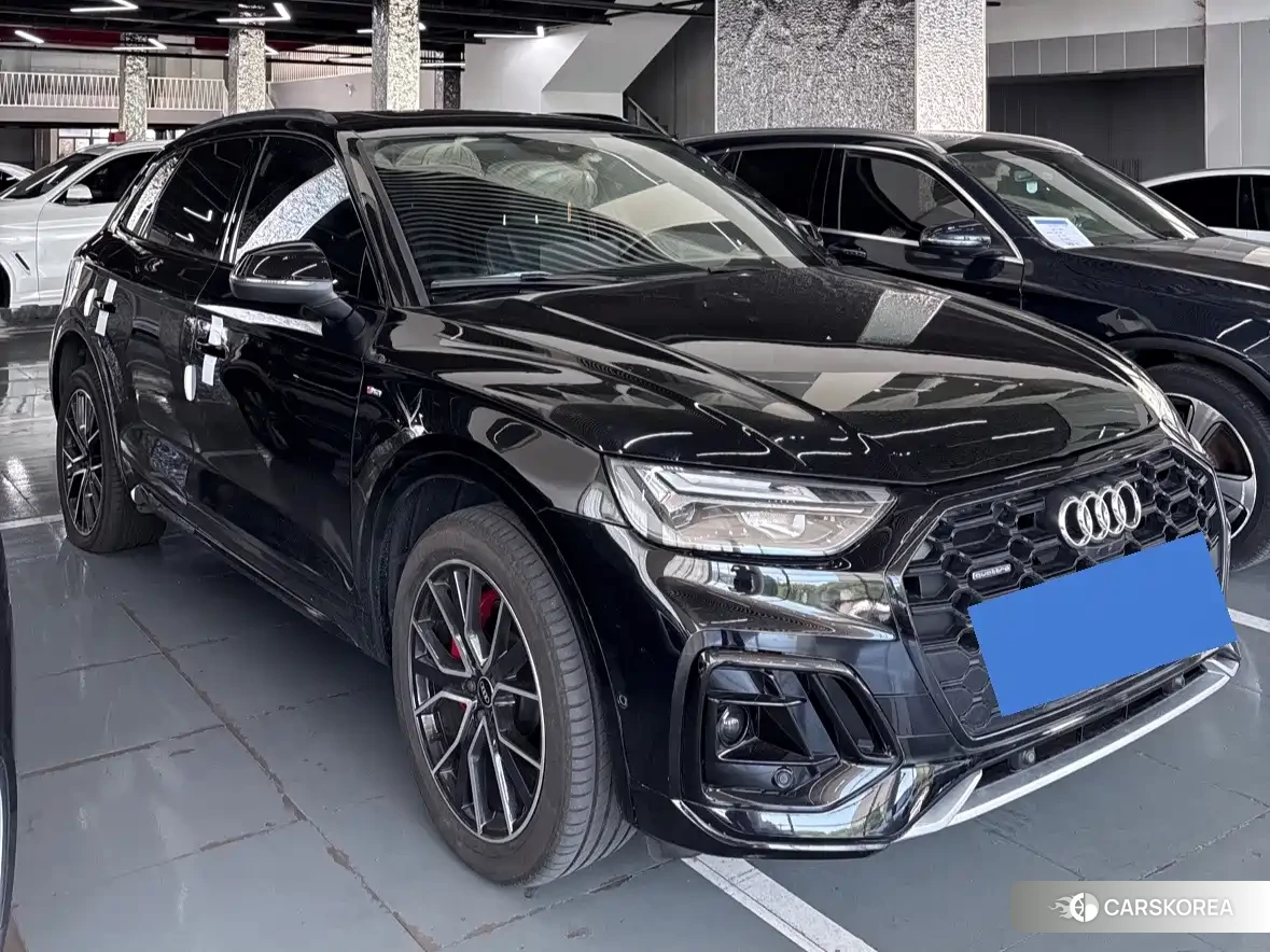 Audi Q5L 2026 Черный из Китая, фото 6