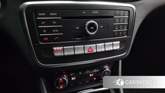 Mercedes-Benz GLA-Class X156 2019 Белый из Кореи, фото 6