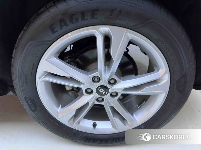 Audi Q3 2023 Белый из Китая, фото 6