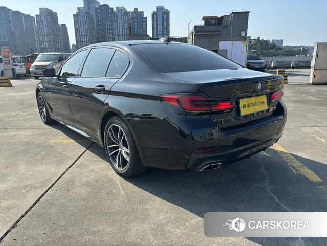BMW 5 series 2021 Черный из Китая, фото 6