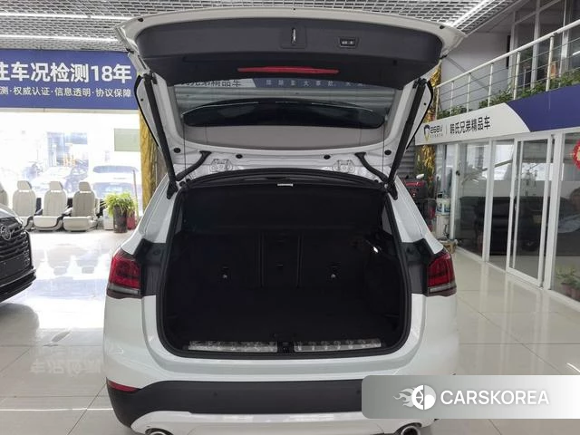 BMW X1 2021 Белый из Китая, фото 6