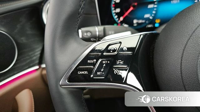 Mercedes-Benz E-Class W213 2023 Белый из Кореи, фото 6