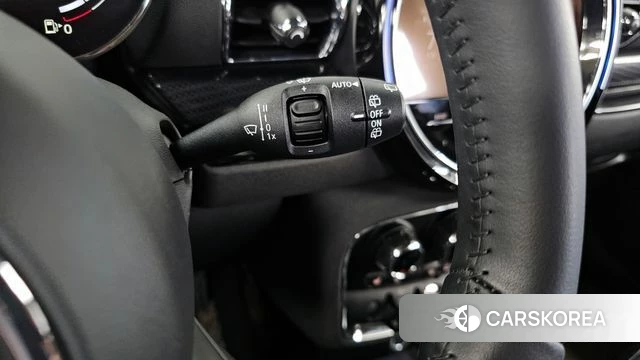 Mini Cooper Clubman 2023 Серебряный из Кореи, фото 6