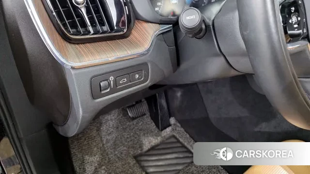 Volvo XC60 second Generation 2020 Черный из Кореи, фото 6