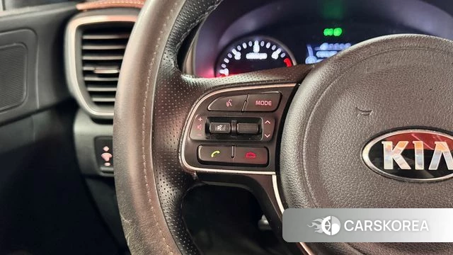 Kia Sportage 4th Generation 2018 Белый из Кореи, фото 6