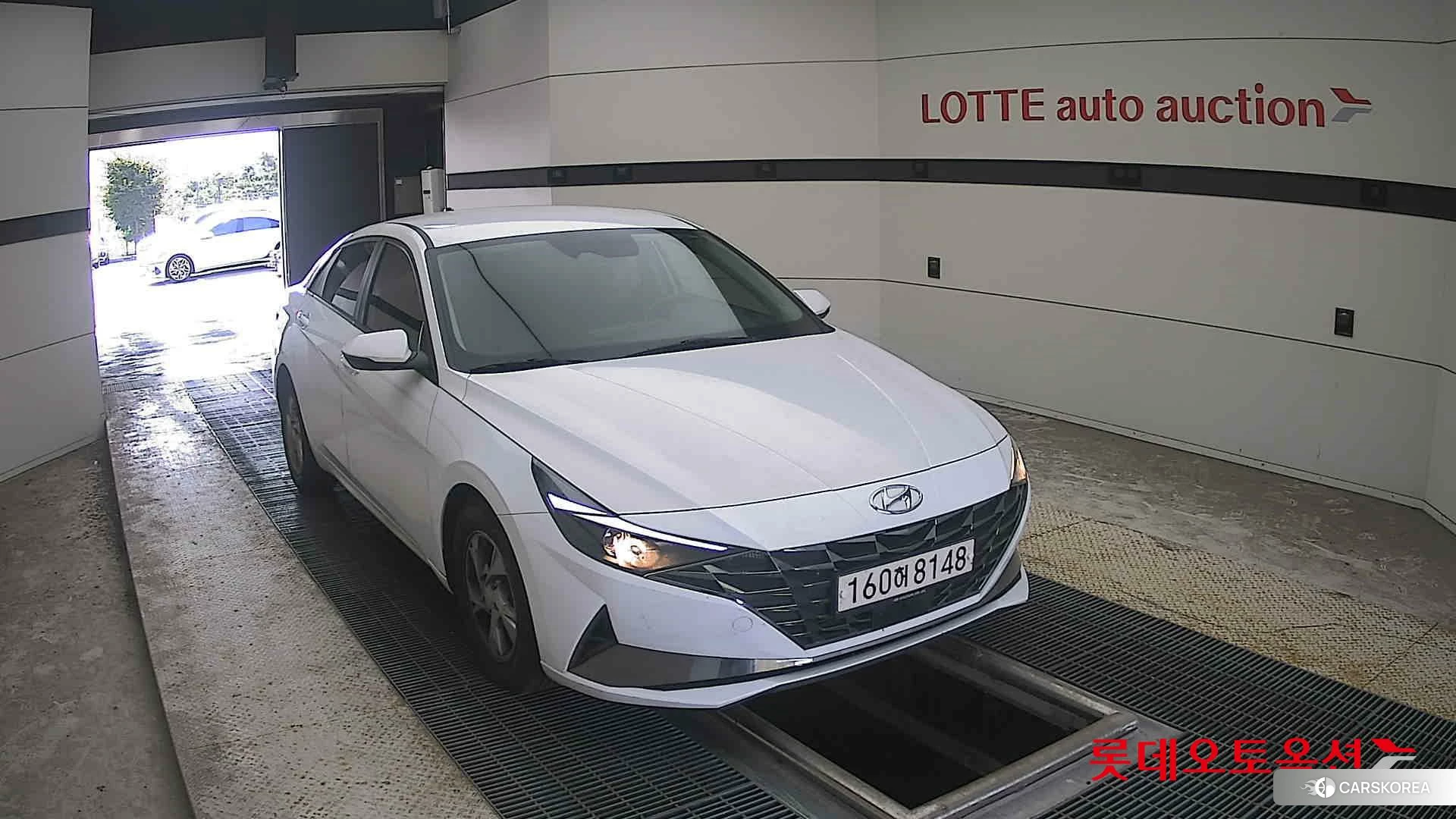 Hyundai Avante 2021 Polar White из Кореи, фото 6