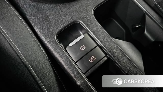 Kia The New K3 2nd generation 2021 Белый из Кореи, фото 6