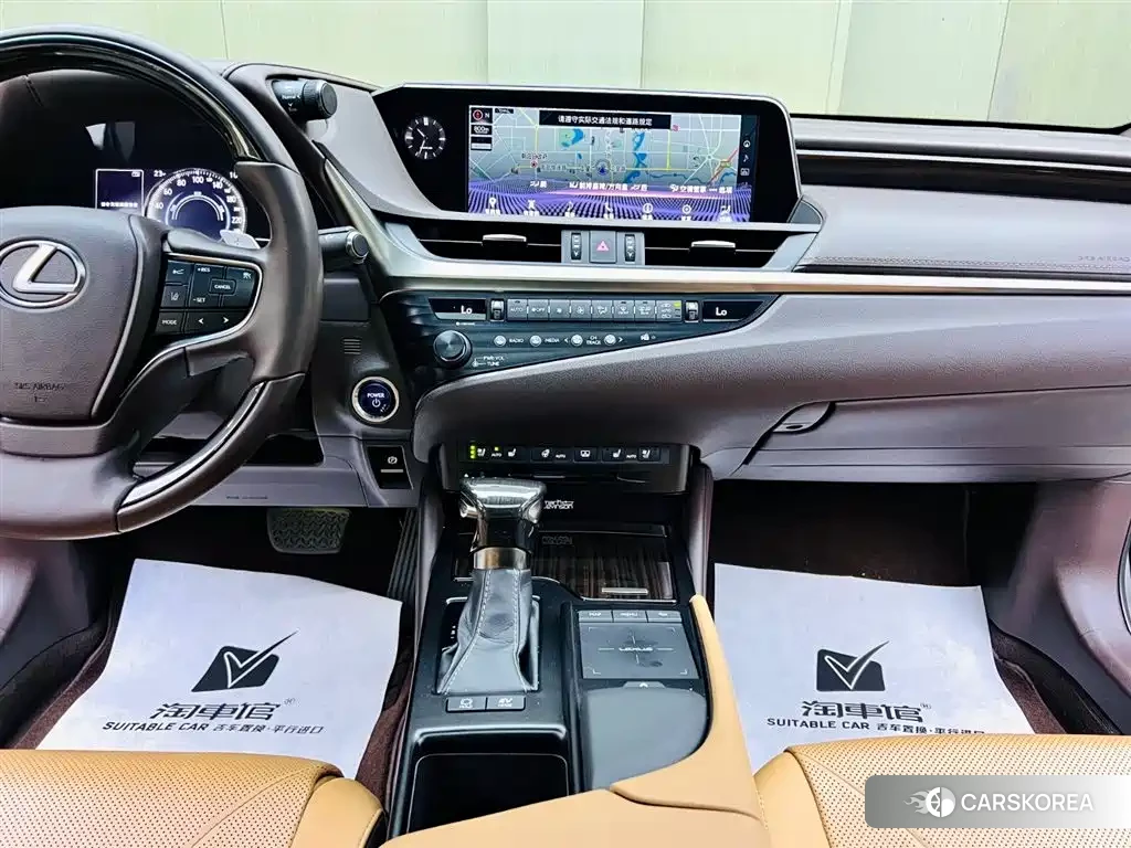 Lexus ES 2019 Silver/gray из Китая, фото 6