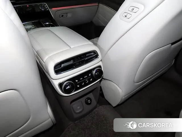 Genesis GV80 2020 Серебристо-серый из Кореи, фото 6