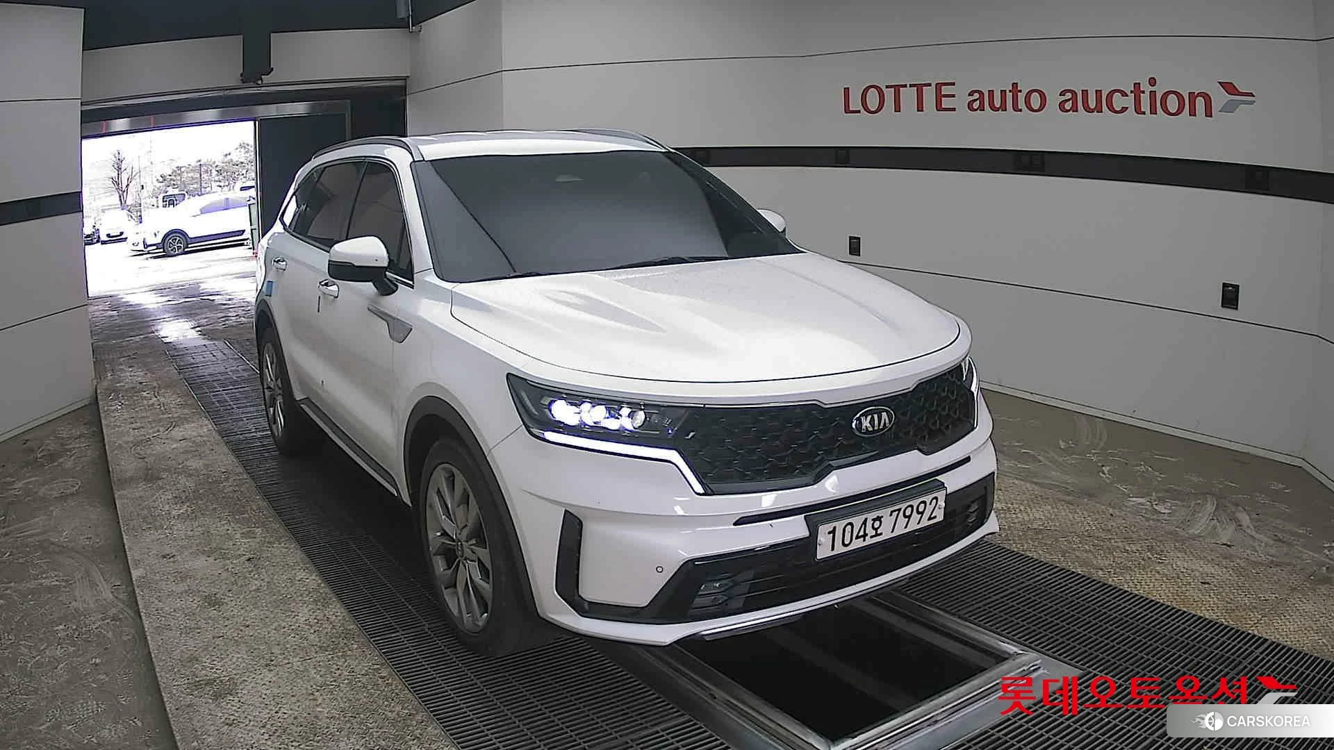 Kia Sorento 2021 Snow White Pearl (optional) из Кореи, фото 6
