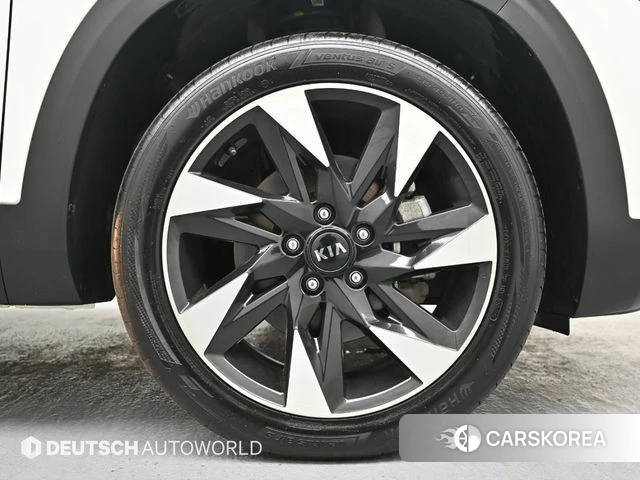 Kia Seltos 2021 Белый из Кореи, фото 6