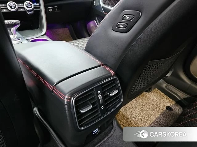 Genesis G70 2018 Серебристо-серый из Кореи, фото 6