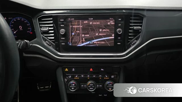 Volkswagen T-Roc 2021 Черный из Кореи, фото 6