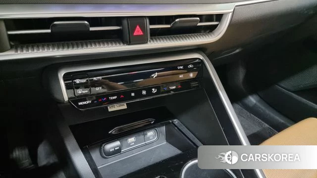 Kia K5 3rd generation 2023 Белый из Кореи, фото 6