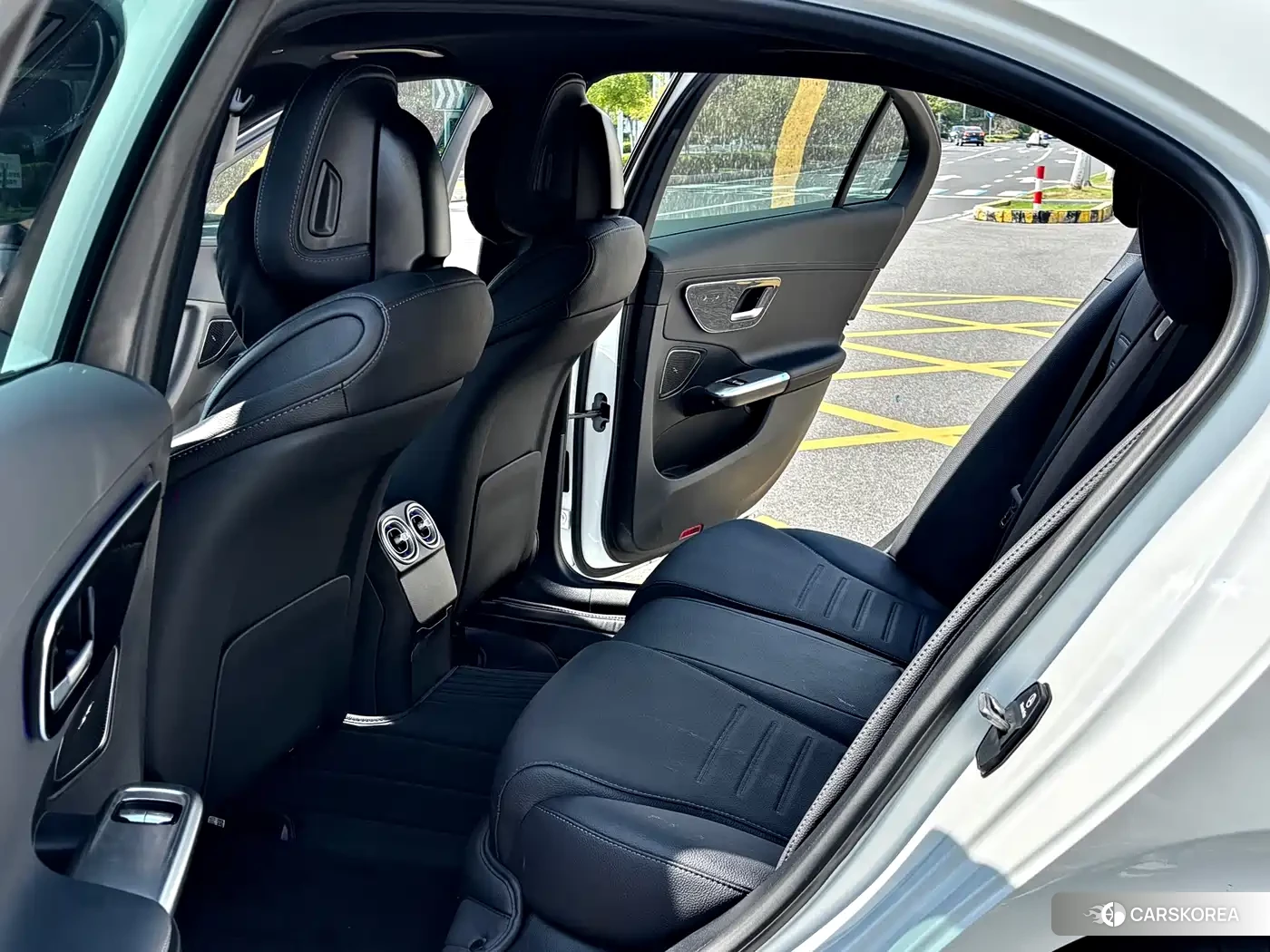 Mercedes-Benz C-class 2025 Белый из Китая, фото 6
