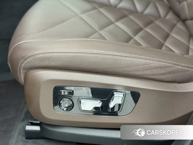 BMW X5 2023 Черный из Китая, фото 6