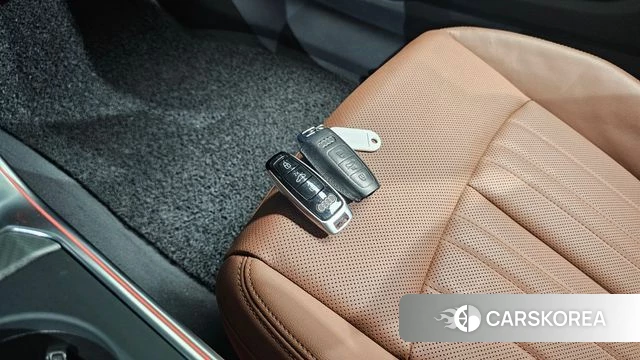 Audi A6 (C8) 2021 Черный из Кореи, фото 6