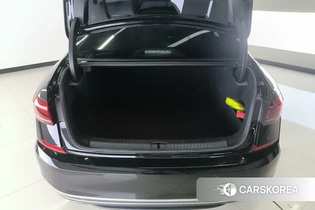 Volkswagen Passat 2022 Черный из Китая, фото 6