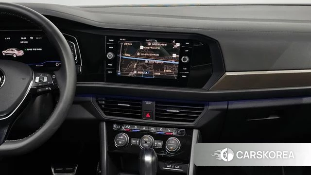 Volkswagen 7th Generation of Jetta 2021 Белый из Кореи, фото 6
