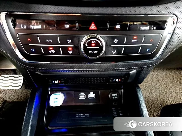 Ssangyong The New Rexton Sports Cannes 2022 Светло-зеленый из Кореи, фото 6