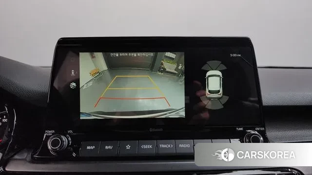 Kia Seltos 2022 Белый из Кореи, фото 6