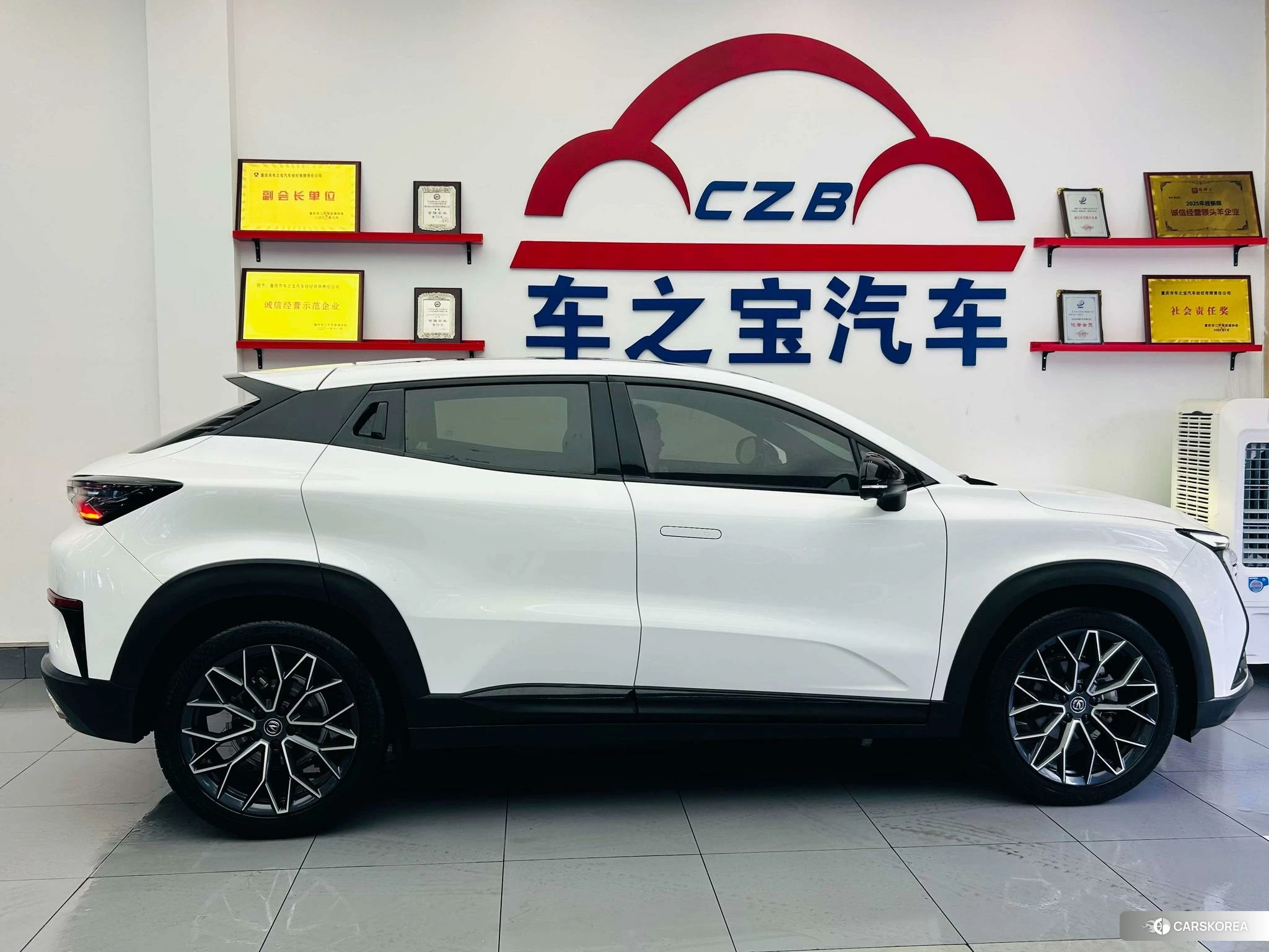 Chang'an UNI-T 2021 Белый из Китая, фото 6