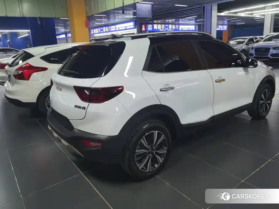 Kia KX1 2021 Белый из Китая, фото 6