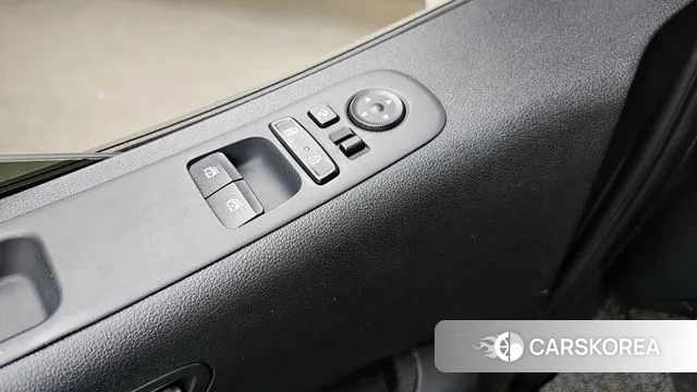 Hyundai Staria 2022 Серебристо-серый из Кореи, фото 6