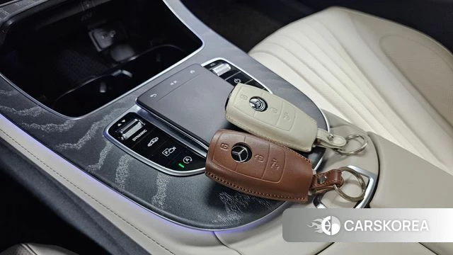 Mercedes-Benz CLS-Class C257 2022 Белый из Кореи, фото 6