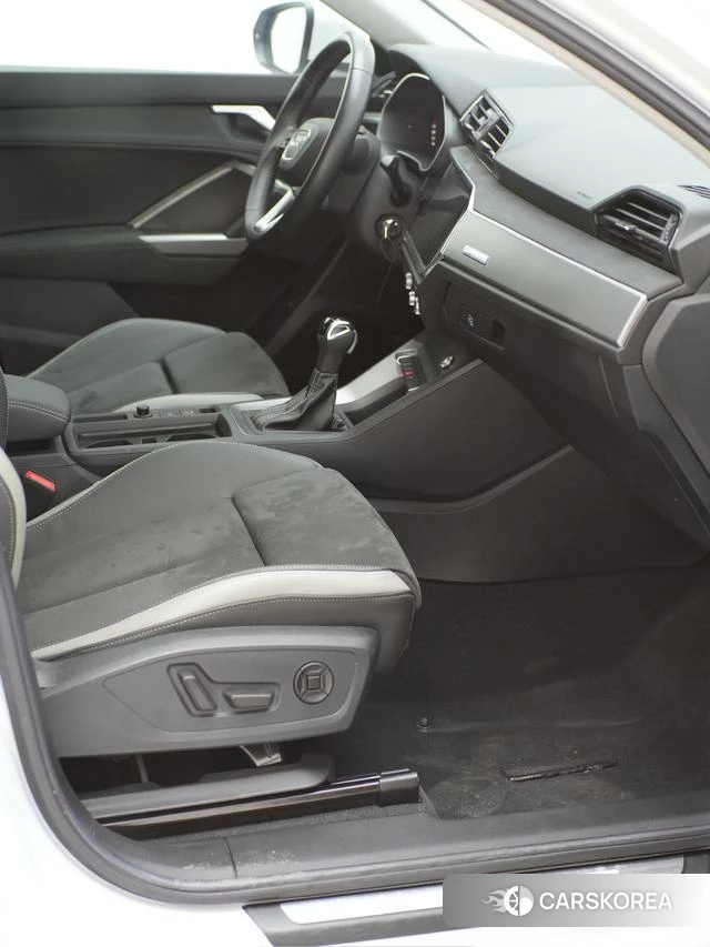 Audi Q3 2022 Белый из Китая, фото 6