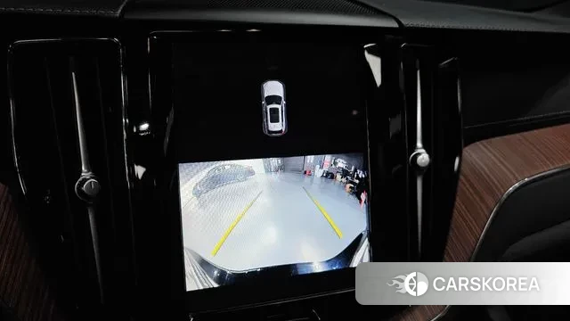 Volvo XC60 second Generation 2024 Черный из Кореи, фото 6