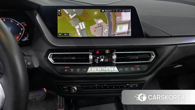 BMW 1 Series (F40) 2022 Черный из Кореи, фото 6